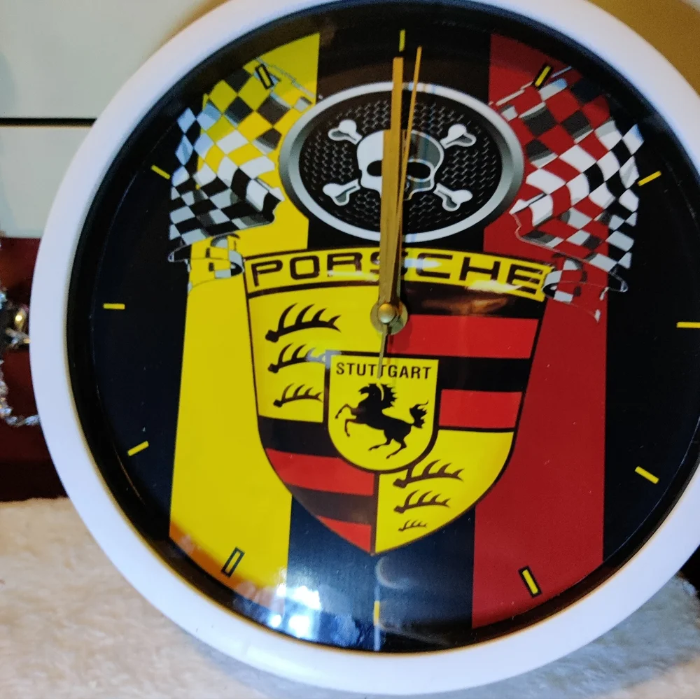 Racing Logo clock